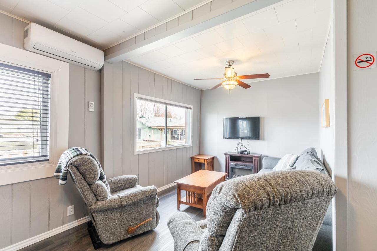 Bayside Cottage Rentals Port Rowan Εξωτερικό φωτογραφία